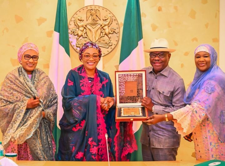 First Lady hails Wike’s green transformation of Abuja, urges states to engage youth in environmental protection 1 First Lady hails Wike’s green transformation of Abuja, urges states to engage youth in environmental protection